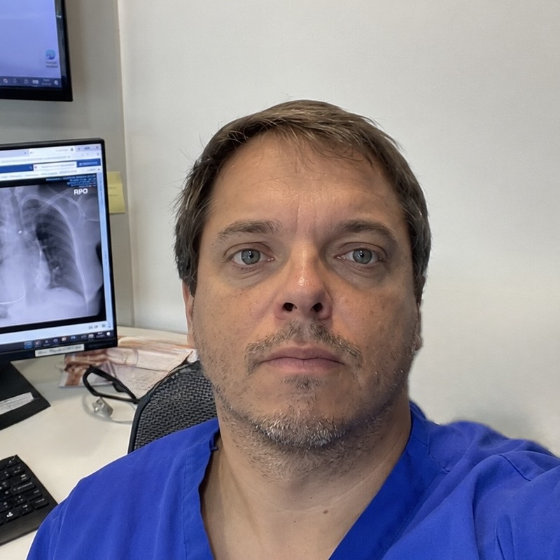 Dr. David Lazo Pérez, Cirujano Torácico en Clínica Las Condes, Santiago de Chile